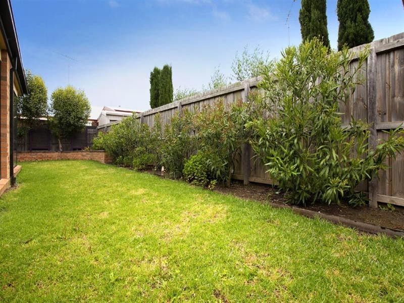 73 Canowindra Way, Leopold VIC 3224