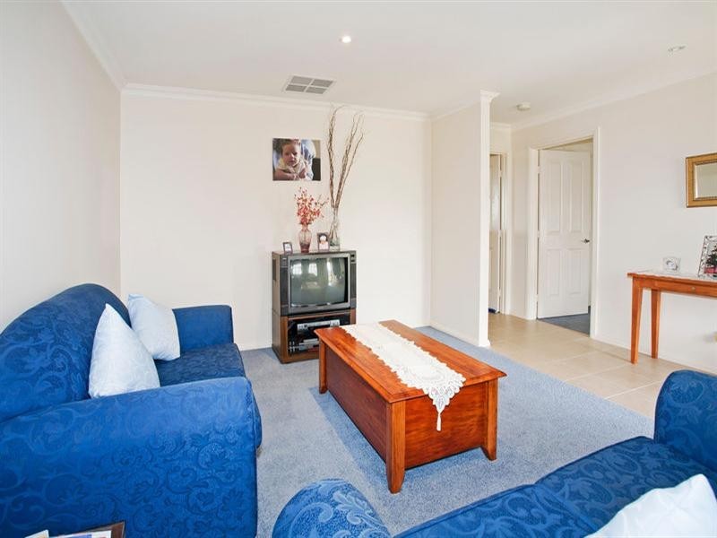 23 Haugh Street, Lovely Banks VIC 3221