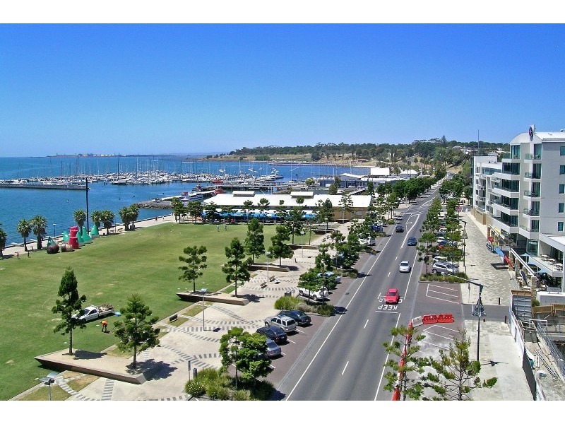 501/6 Eastern Beach Road, Geelong VIC 3220