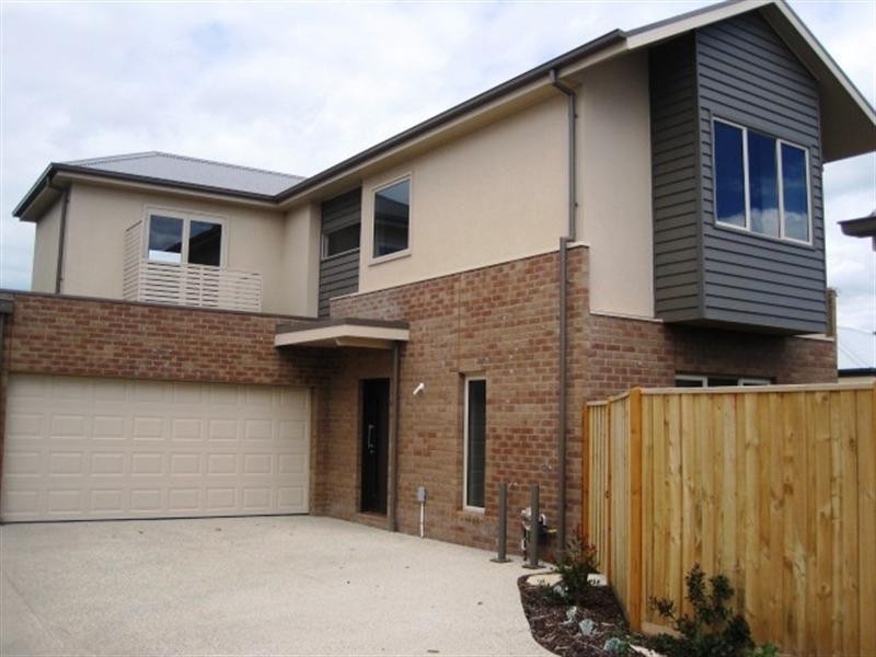 3/151-153 Hope Street, Geelong West VIC 3218