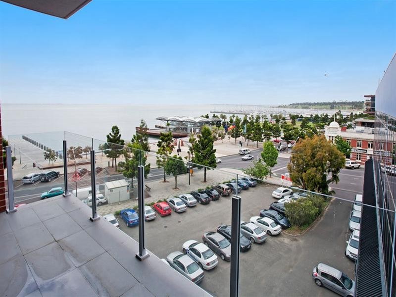 105/100 Western Beach Road, Geelong VIC 3220