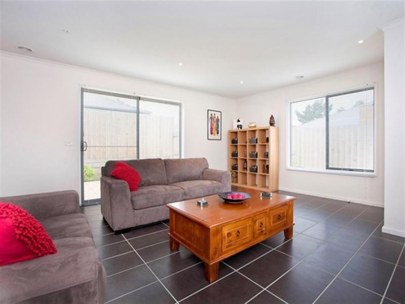 3/48 Torquay Road, Belmont VIC 3216