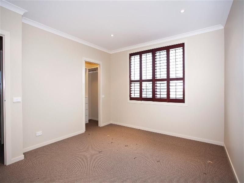 1/100-108 West Fyans Street, Newtown VIC 3220