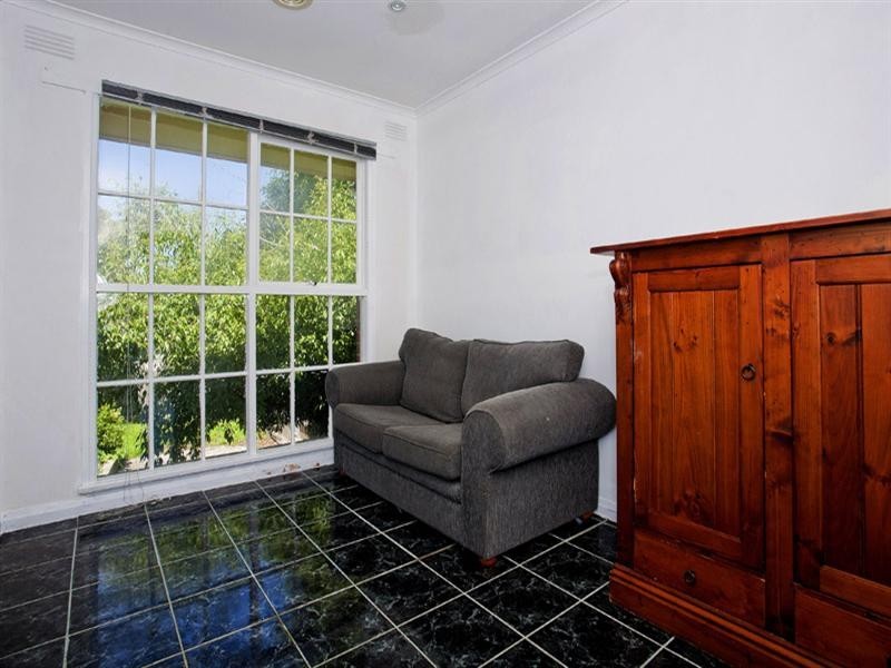 37 Thornhill Road, Highton VIC 3216