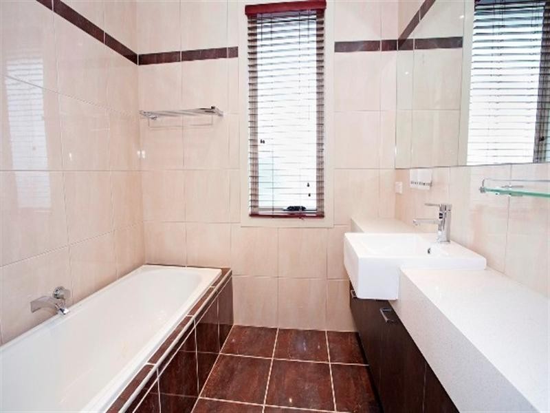 7/100-108 West Fyans Street, Newtown VIC 3220