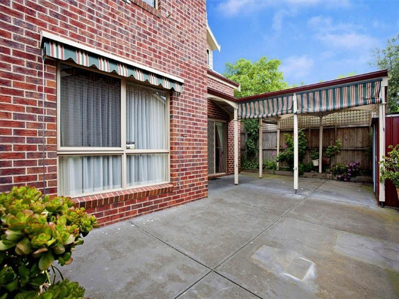 3/3 Volum Street, Manifold Heights VIC 3218