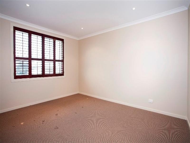 2/100-108 West Fyans Street, Newtown VIC 3220