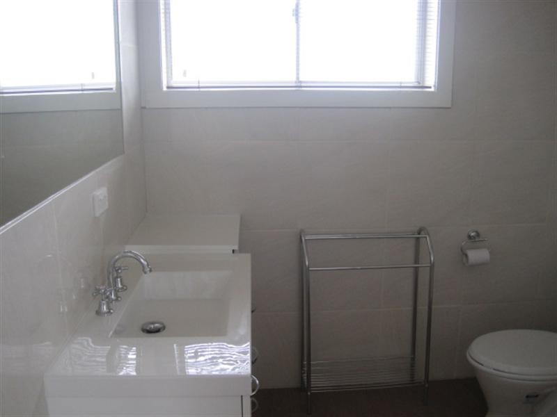 8/9 Finchaven Street, Herne Hill VIC 3218