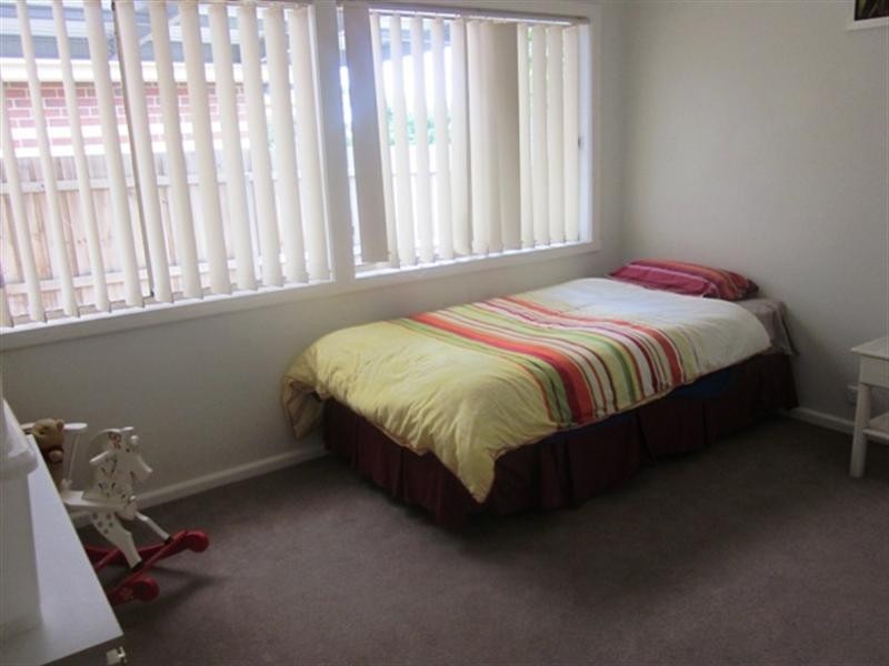 2 Rotherham Street, Belmont VIC 3216