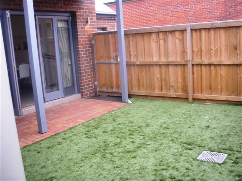 1/12 Lamb Place, South Geelong VIC 3220