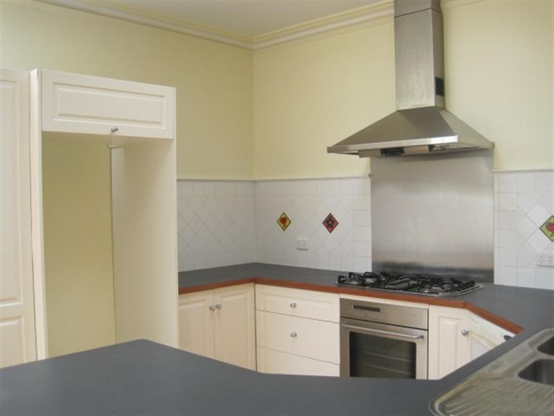 98 Kilgour Street, Geelong VIC 3220