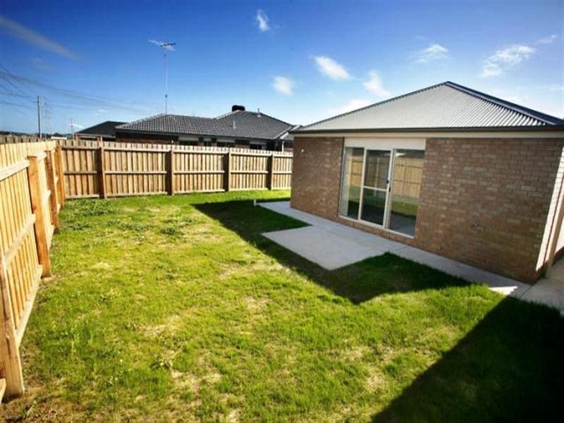 28 Hewitt Drive, Grovedale VIC 3216