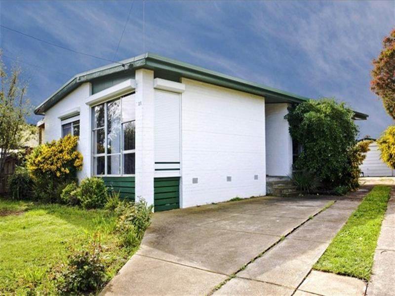 31 Hibiscus Street, Newcomb VIC 3219