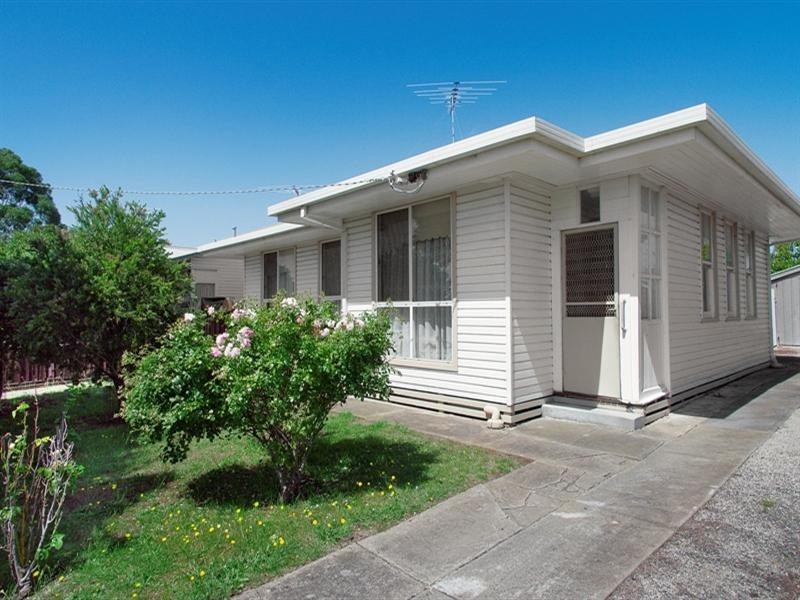 4 Kookaburra Court, Norlane VIC 3214