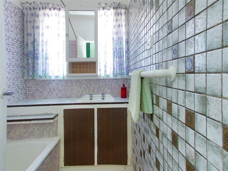 4 Kookaburra Court, Norlane VIC 3214