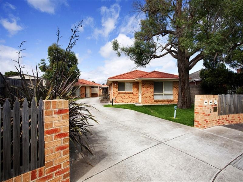 3/2 Glover Street, Newcomb VIC 3219