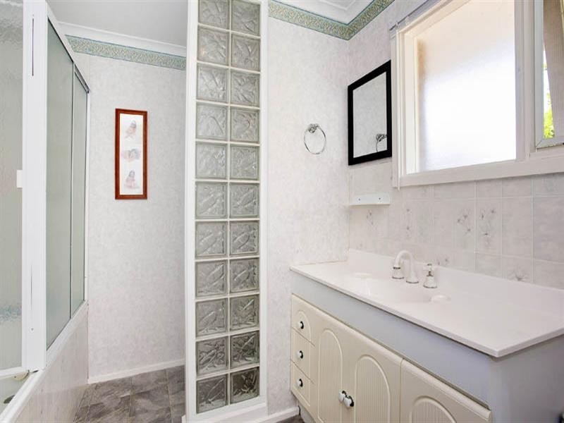 7/6 Hendriks Court, Highton VIC 3216