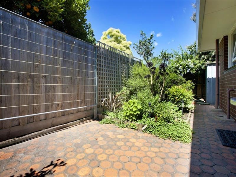 7/6 Hendriks Court, Highton VIC 3216