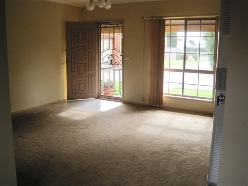 4/145-149 Torquay Road, Grovedale VIC 3216