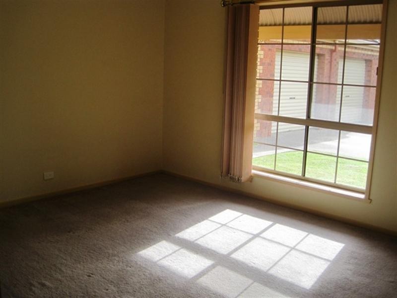 4/145-149 Torquay Road, Grovedale VIC 3216