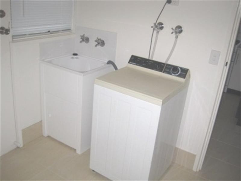 1/50-52 Church Street, Geelong West VIC 3218