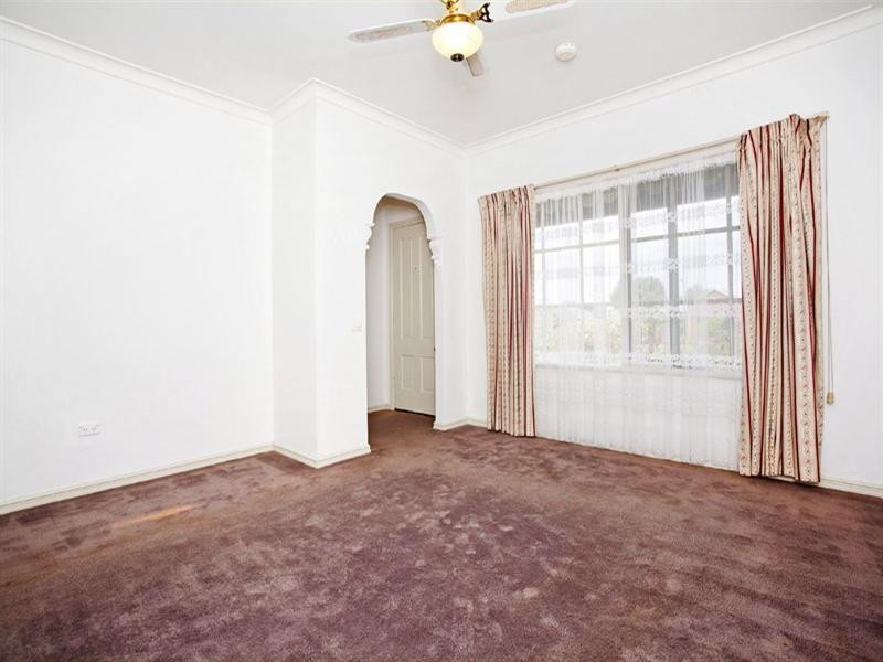 1/2 Hopkins Street, Winchelsea VIC 3241