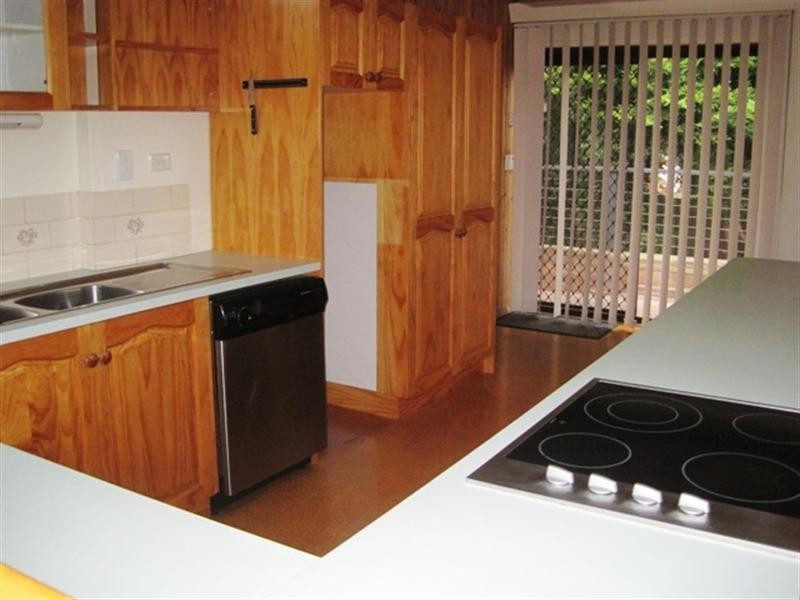 1 Highton Court, Highton VIC 3216