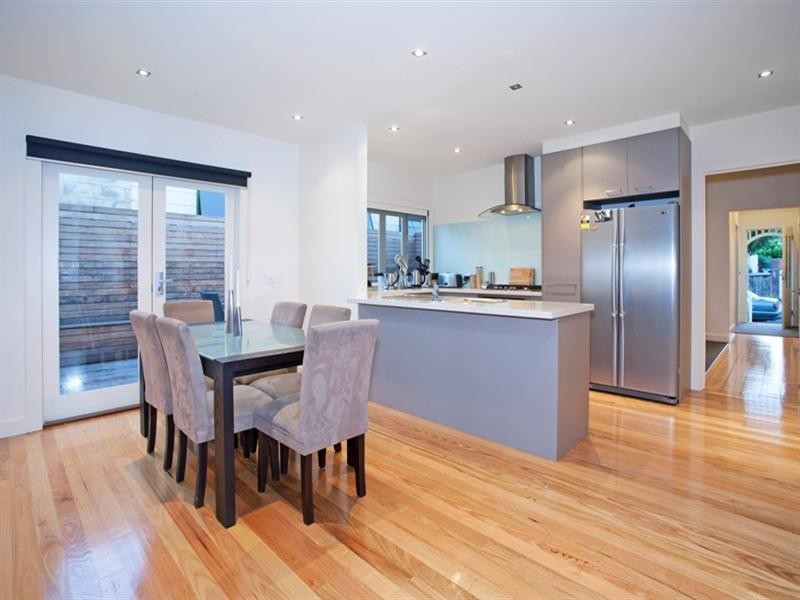 67 Saffron Street, Newtown VIC 3220