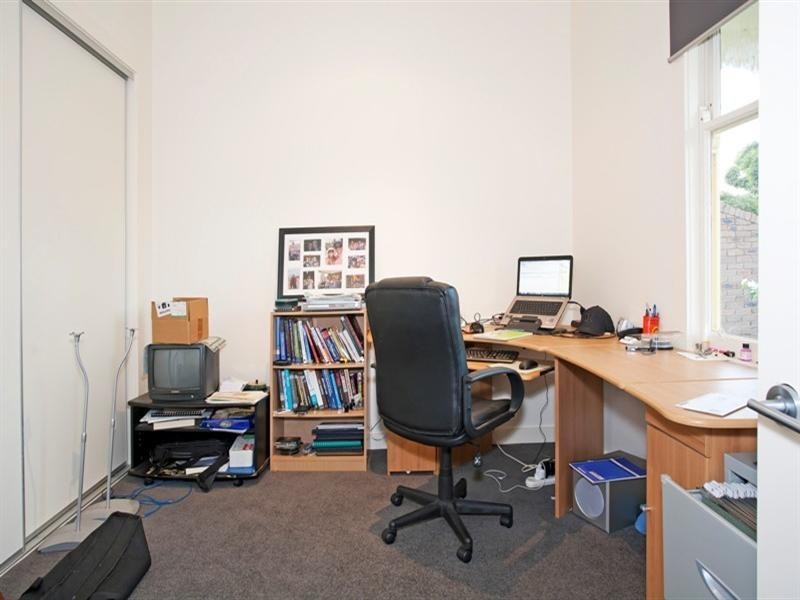 67 Saffron Street, Newtown VIC 3220