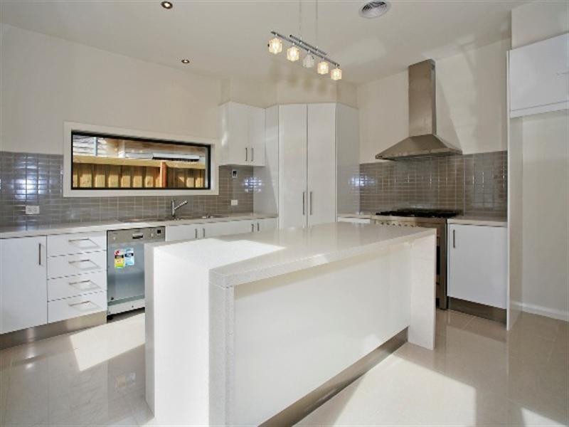 1/44 Mervyn Street, Newtown VIC 3220