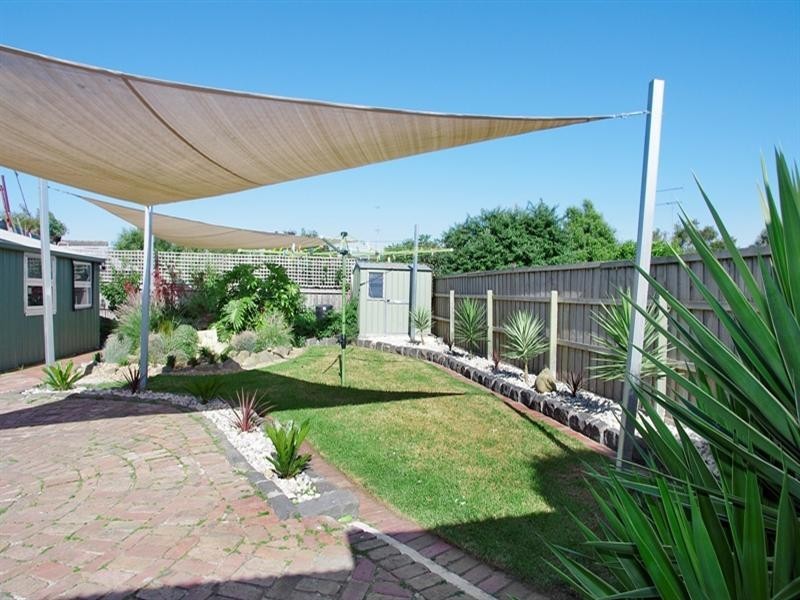 5 Anzac Avenue, Leopold VIC 3224