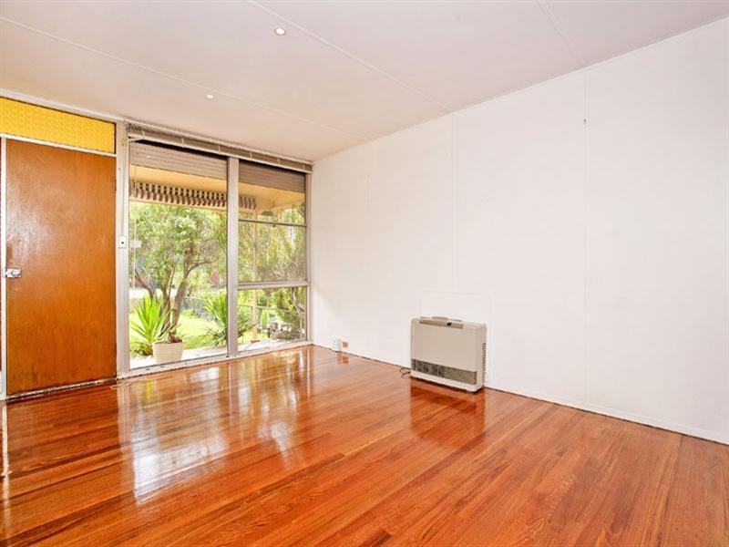 57 Glenelg Avenue, Corio VIC 3214