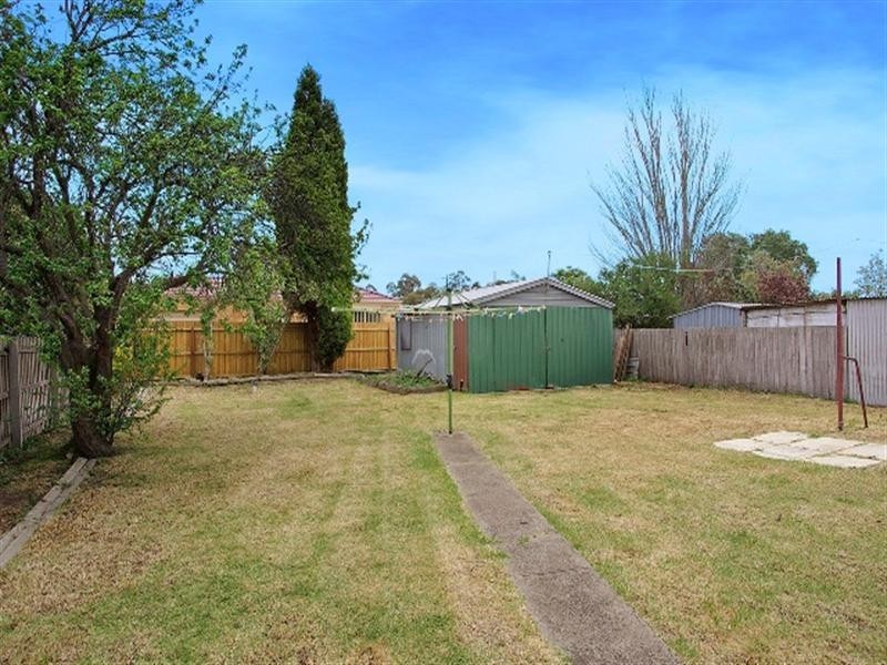 11 Ontario Avenue, Corio VIC 3214