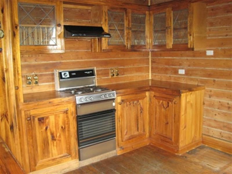 25 Waratah Street, Geelong West VIC 3218