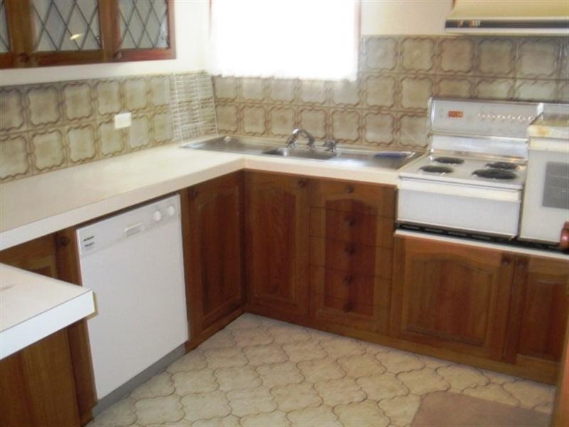 2/12 Glenmire Street, Highton VIC 3216