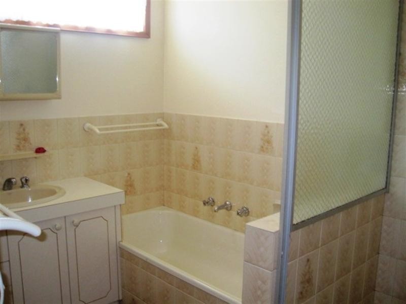 2/12 Glenmire Street, Highton VIC 3216