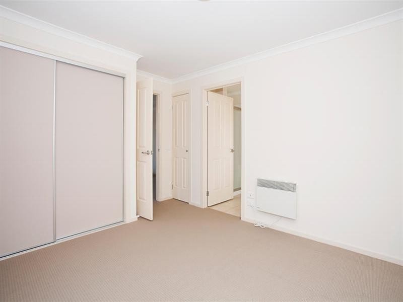 8/20 Trenton Parade, St Albans Park VIC 3219