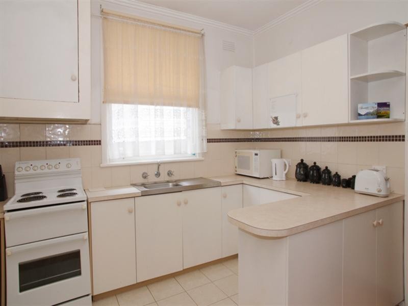 66 Vines Road, Hamlyn Heights VIC 3215