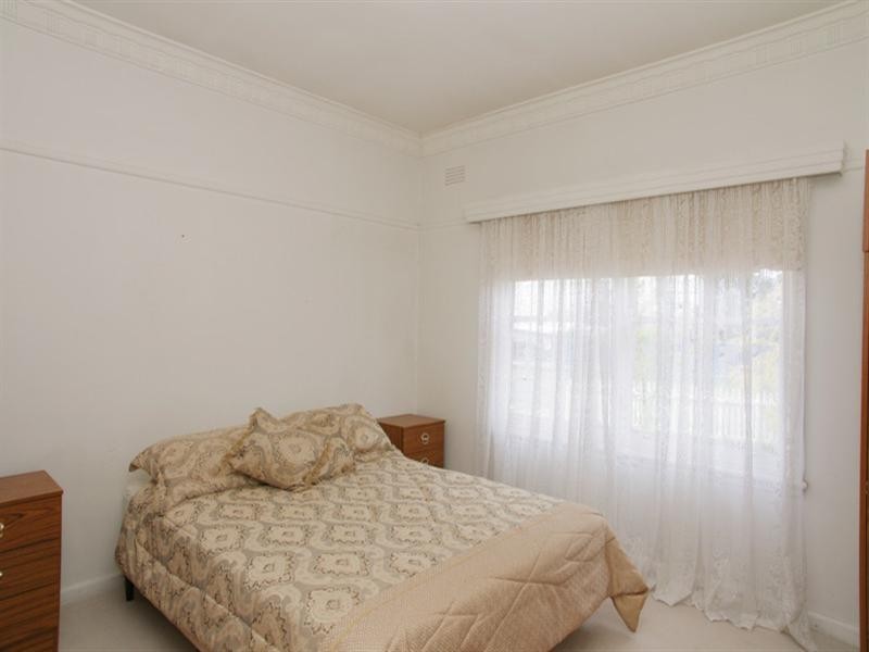 66 Vines Road, Hamlyn Heights VIC 3215