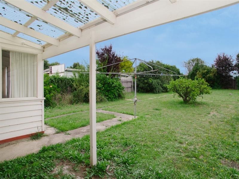 66 Vines Road, Hamlyn Heights VIC 3215