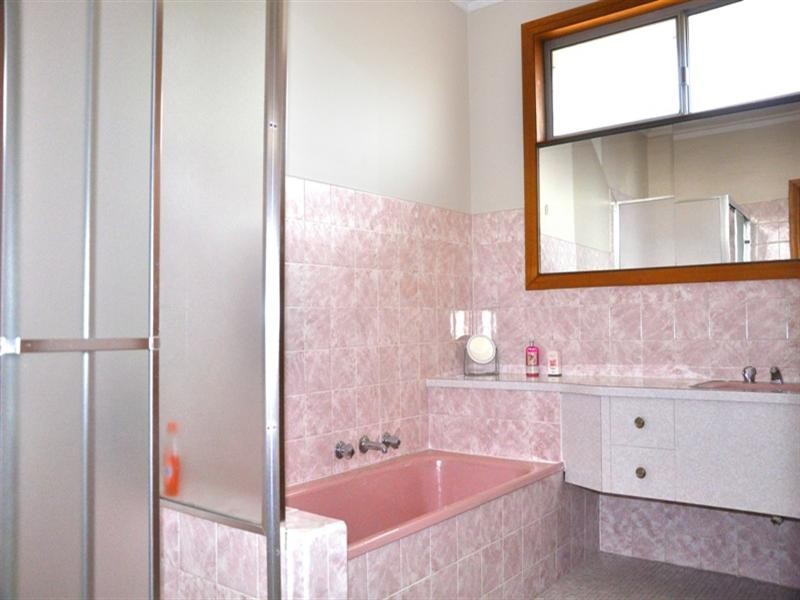 18 Settlement Road, Belmont VIC 3216