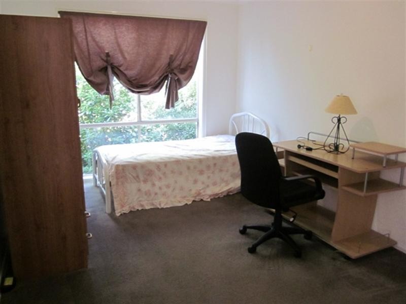 30 Daly Boulevard, Highton VIC 3216