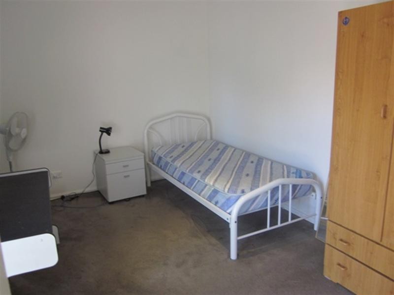 30 Daly Boulevard, Highton VIC 3216