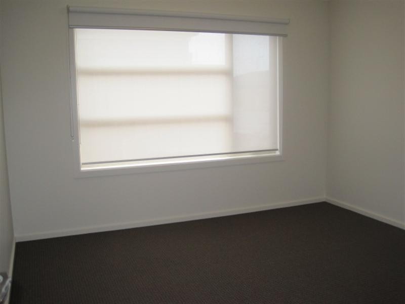 1/6 Nikola Court, Marshall VIC 3216