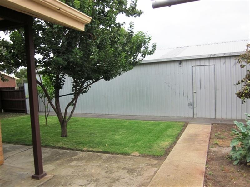 14 McGuiness Court, Corio VIC 3214