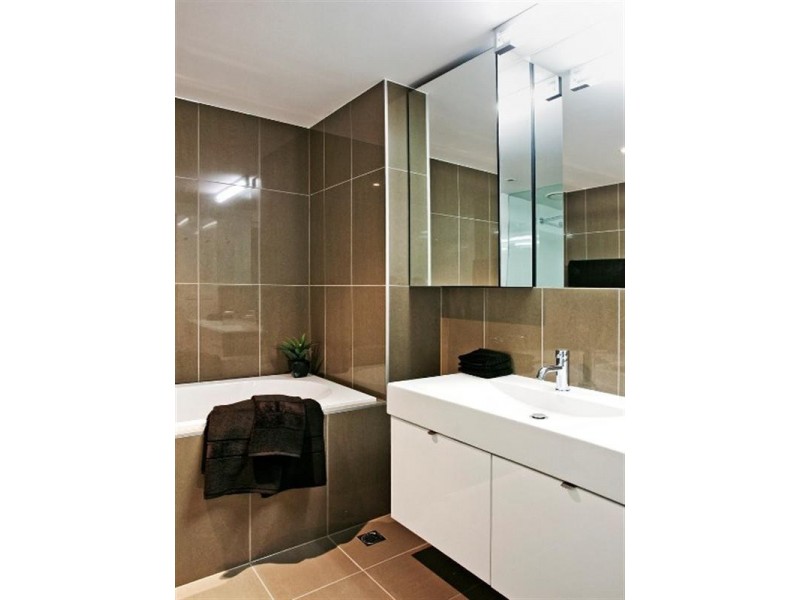 402/120 Brougham Street – Promenade Tower, Geelong VIC 3220