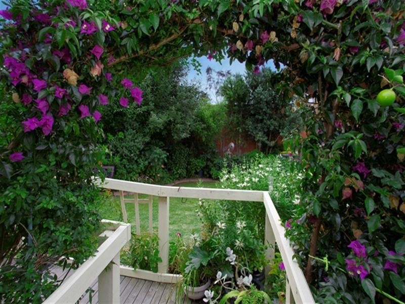 1 Hammersley Road, Bell Park VIC 3215