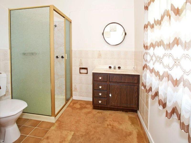 1 Merton Grove, Manifold Heights VIC 3218