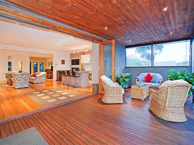 1 Arthur Street, Belmont VIC 3216