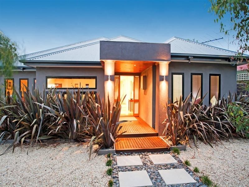 1 Arthur Street, Belmont VIC 3216